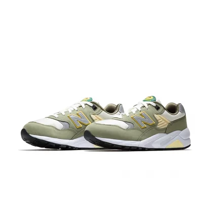 Кросівки чоловічі New Balance 580 Olive Mt580Ac2