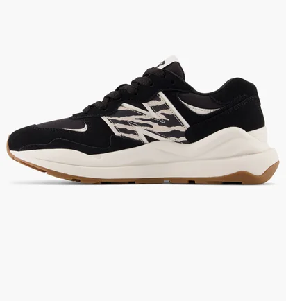 Кроссовки женские New Balance 5740 Black W5740APA