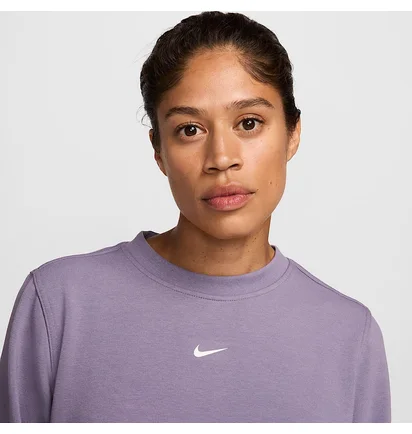 Свитшот женский Nike Dri-Fit Violet FJ9567-509
