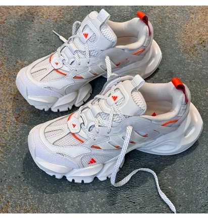 Кросівки унісекс Adidas Xlg Runner Deluxe White JP5758