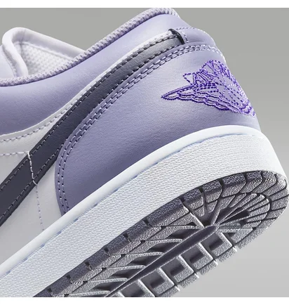 Кроссовки мужские Air Jordan 1 Low Violet/White 553558-145