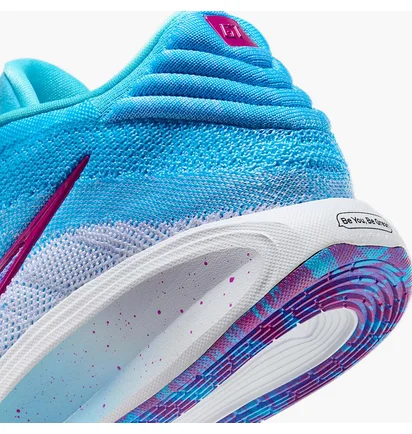 Кроссовки унисекс Nike G.T. Hustle 3 Paige Bueckers Light Blue HJ7679-900
