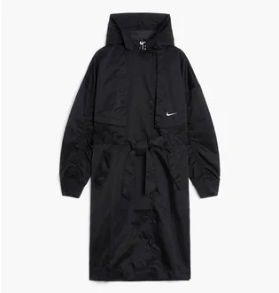 Куртка женская Nike Sportswear Essentials Waterproof Jacket Black FB4521-010