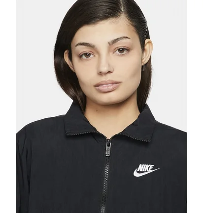 Вітровка жіноча Nike W Nsw Essntl Wr Wvn Jkt Black Dm6185-010