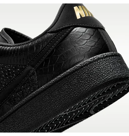 Кросівки унісекс Nike Tennis Classic Cs Prm Wtch Bnd Black IQ5786-001