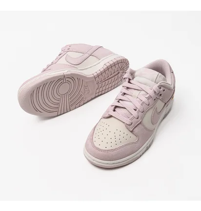 Кроссовки женские Nike Dunk Low White/Violet IO4244-100