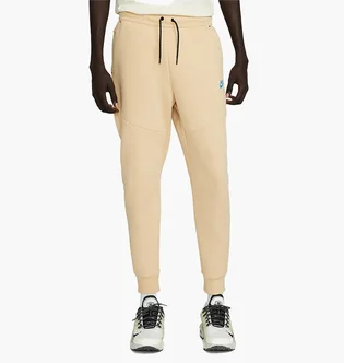 Штаны мужские Nike Sportswear Tech Fleece Jogger Beige DV0538-252