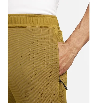 Штаны мужские Nike Therma-Fit A.P.S. Yellow FB6849-716