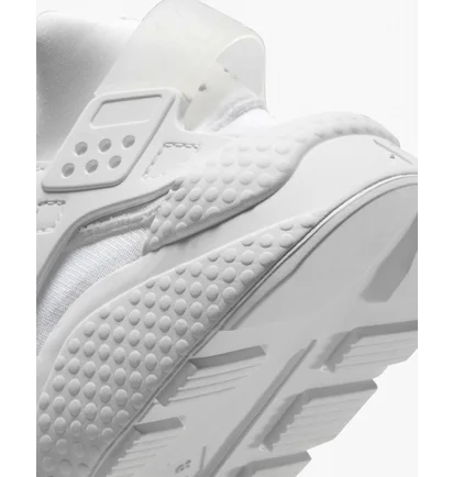 Кросівки чоловічі Nike Air Huarache White DD1068-102