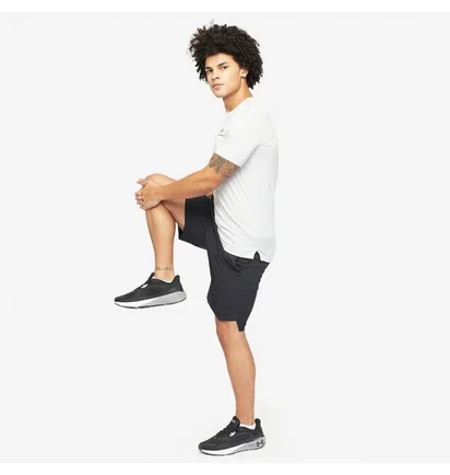 Шорты мужские Under Armour Vanish Woven Shorts Black 1370382-001