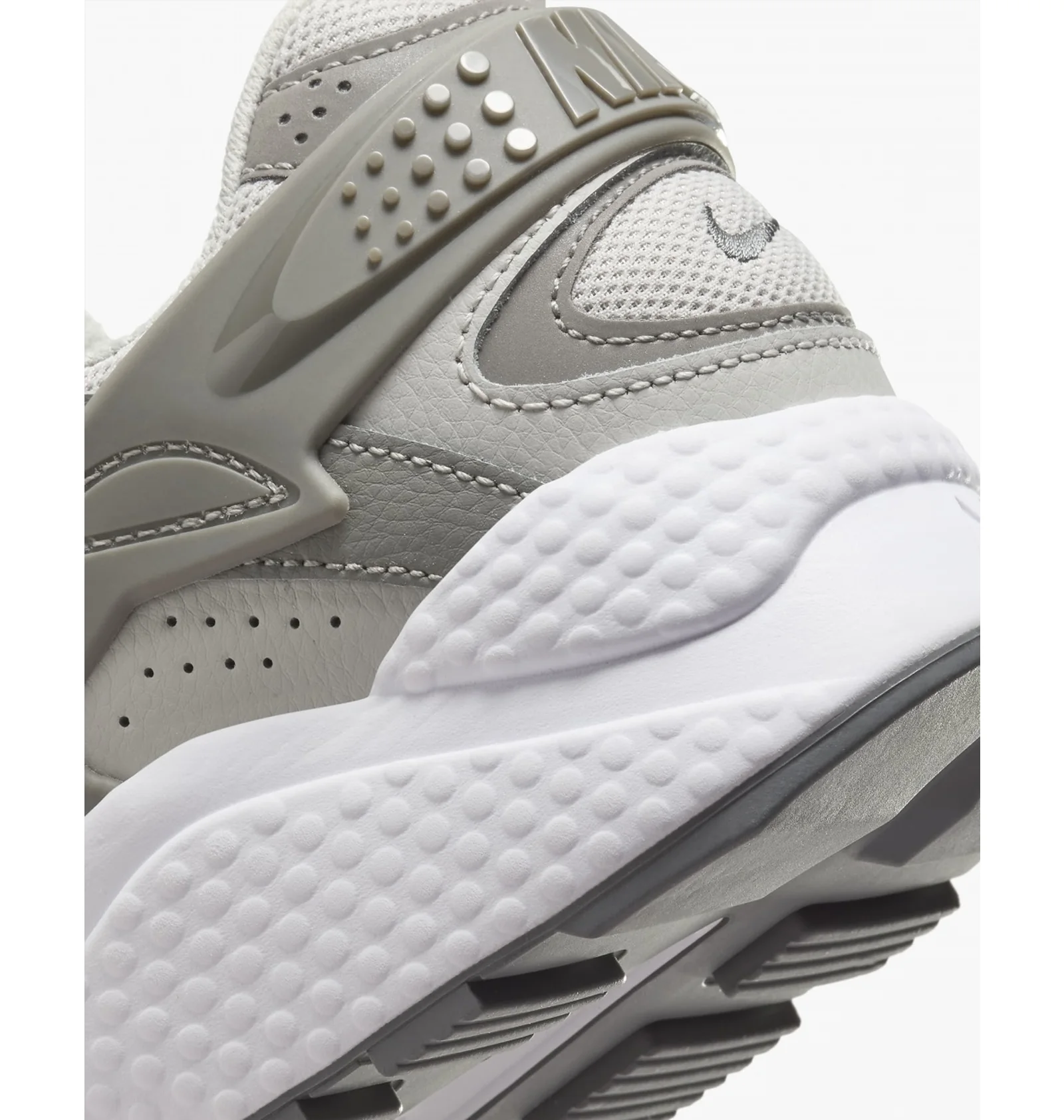 ᐉ Кроссовки мужские Nike Air Huarache Runner Grey/Beige DZ3306