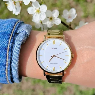 Годинник жіночий Casio Timeless Collection LTP-VT01G-7B