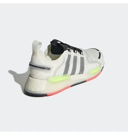 Кроссовки мужские Adidas Nmd_V3 Shoes Grey Gw3063