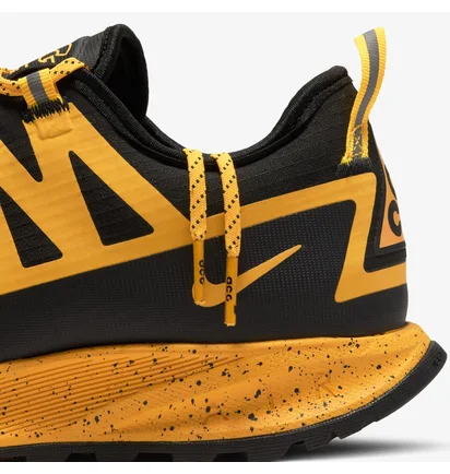 Кросівки унісекс Nike Acg Air Nasu Gore-Tex Laser Black/Yellow Cw6020-001