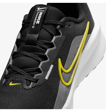 Кросівки чоловічі Nike Downshifter 13 MenS Road Running Shoes Black FD6454-014