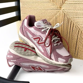 Кросівки жіночі New Balance 204L Pink U204L7AM