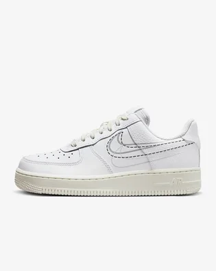 Кросівки жіночі Nike Air Force 1 07 White FV0951-100