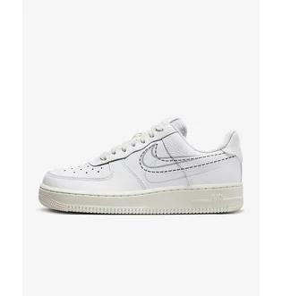 Кросівки жіночі Nike Air Force 1 07 White FV0951-100