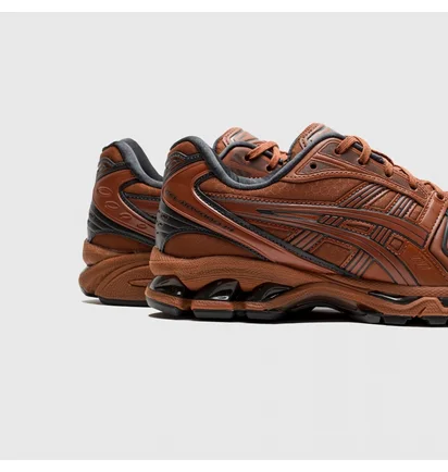 Кросівки чоловічі Asics Gel-Kayano 14 Brown 1203A412-200