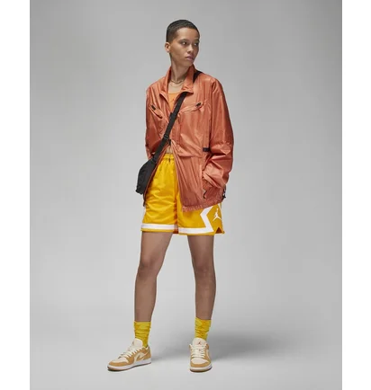 Шорты женские Air Jordan (Her)Itage Yellow DO5032-705