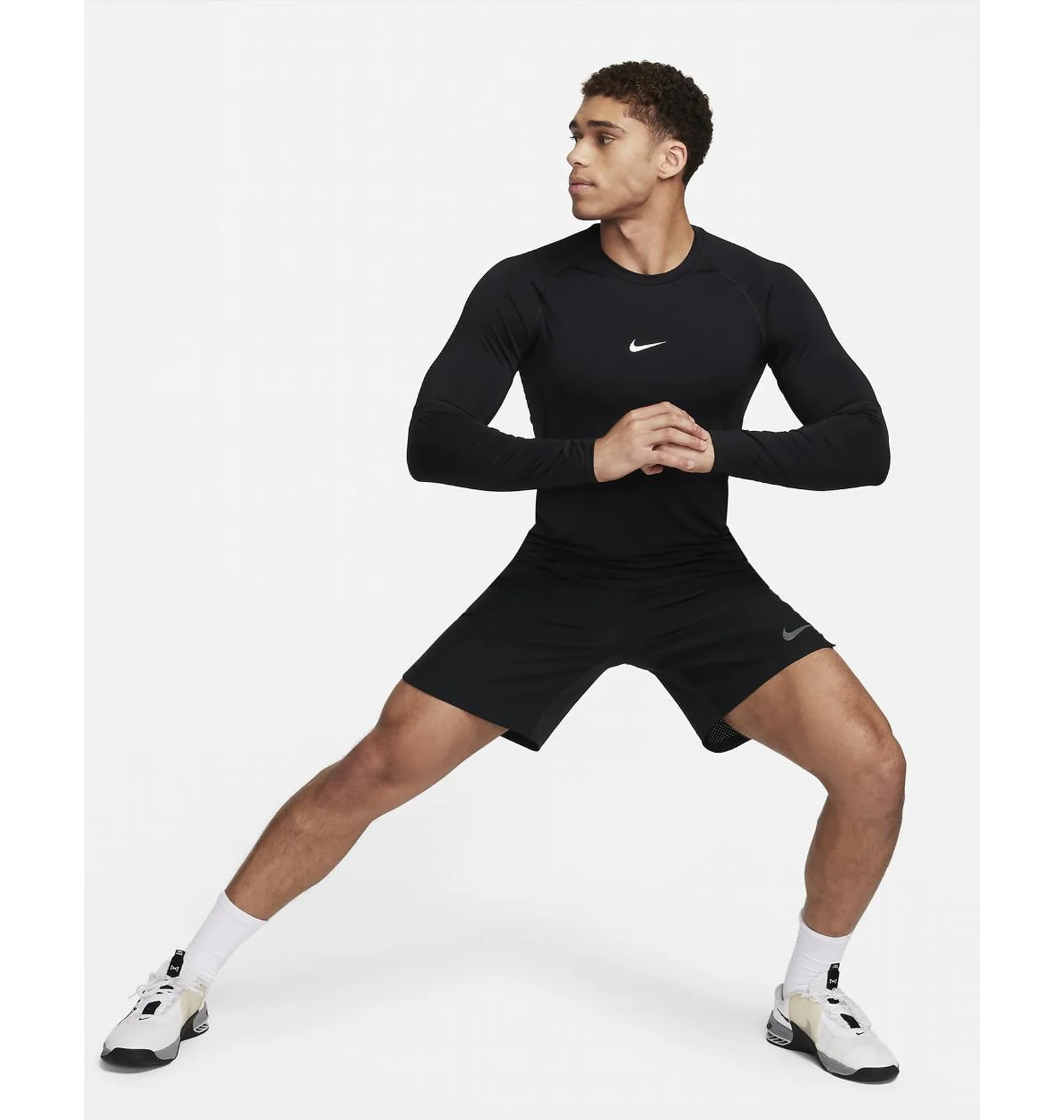 ᐉ Лонгслив мужской Nike Pro Dri-Fit Slim Long-Sleeve Fitness Top