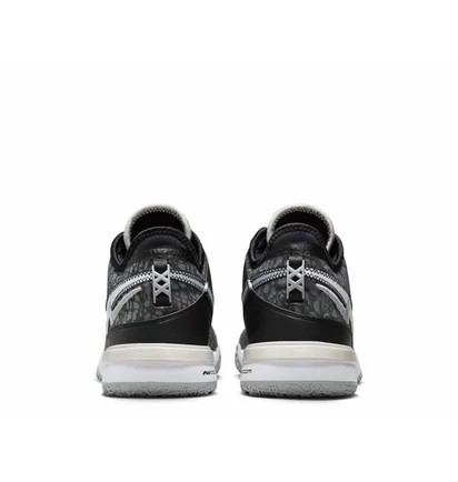 Кросівки чоловічі Nike Lebron Nxxt Gen Grey DR8784-005