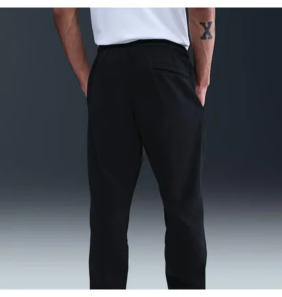 Штани чоловічі Nike Club Cuffed Brushed Fleece Black FN3808-010