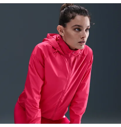 Вітровка жіноча Nike Tempo Pink HV5769-666