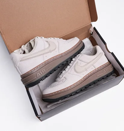 Кроссовки мужские Nike Air Force 1 Luxe Beige HV2531-100