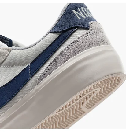 Кросівки жіночі Nike Sb Zoom Pogo Plus White FQ2935-001