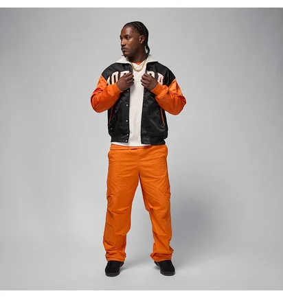 Бомбер мужской Air Jordan Brooklyn Collegiate Varsity Black/Orange HV0099-011