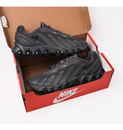 Кросівки чоловічі Nike Dn 8 Black FQ7860-004