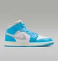 Кроссовки унисекс Nike 1 Mid White/Blue BQ6472-400
