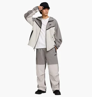 Спортивный костюм мужской Nike Tech Woven Grey HM7151-014__HM7158-014