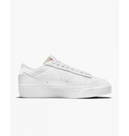 Кросівки жіночі Nike Blazer Low Platform White DJ0292-100