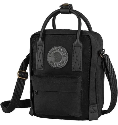 Рюкзак унисекс Fjallraven Kanken Black 23799.550