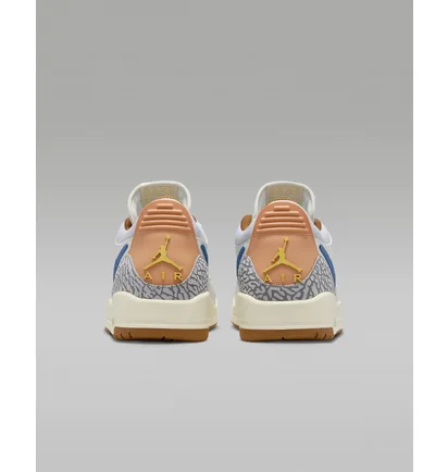 Кросівки чоловічі Air Jordan Legacy 312 Low Beige HF0746-041