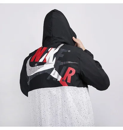 Вітровка чоловіча Nike M J Jm Clscs Windwear Jkt Black CT9368-010