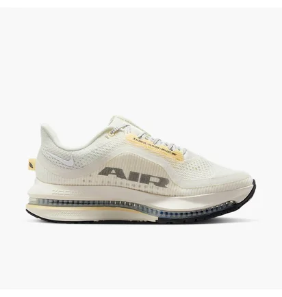 Кросівки жіночі Nike Zoomx Pegasus Premium Beige HQ2593-104