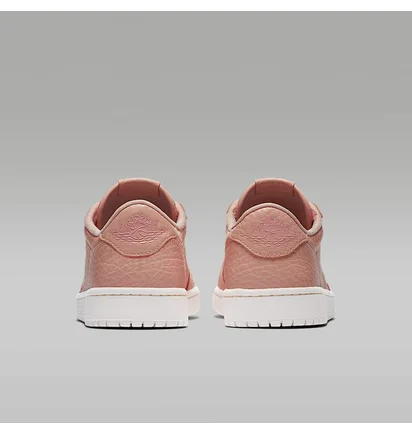 Кросівки чоловічі Air Jordan 1 Retro Peach 848775-805