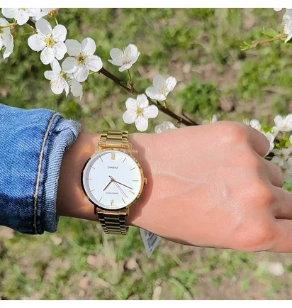 Часы женские Casio Timeless Collection LTP-VT01G-7B