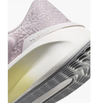 Кроссовки женские Nike Versair Workout Shoes Pink DZ3547-003