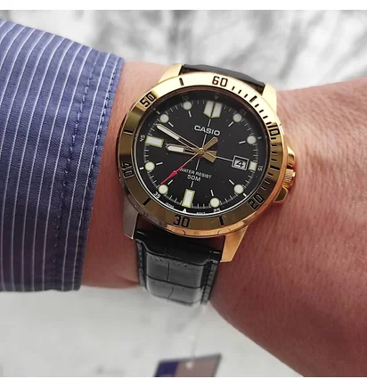 Часы мужские Casio Standard Analogue MTP-VD01GL-1E