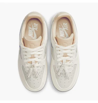 Кроссовки женские Nike Air Force 1 Low Beige HV1813-001
