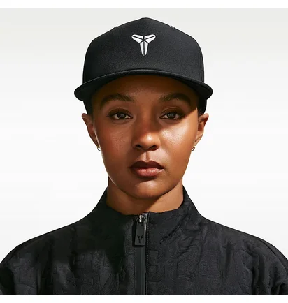 Кепка унисекс Nike Pro Kobe Black IM5644-010