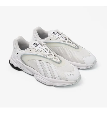 Кроссовки унисекс Adidas Oztral Shoes White HP6568