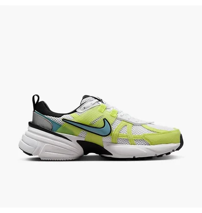 Кросівки унісекс Nike V2K Run White/Green HJ9568-100