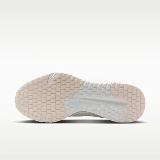 Кросівки жіночі Nike Run Defy Beige HM9593-107