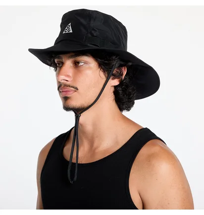 Панама унисекс Nike Acg Apex Storm-Fit Adv Bucket Black FQ6845-010