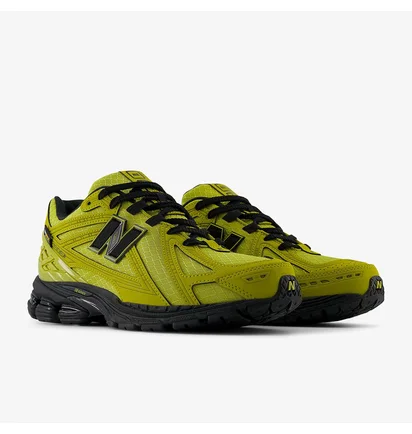 Кроссовки мужские New Balance 1906R Cordura Green M1906RWD